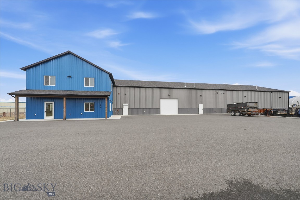 1408 N Jackrabbit Lane, Belgrade, Montana