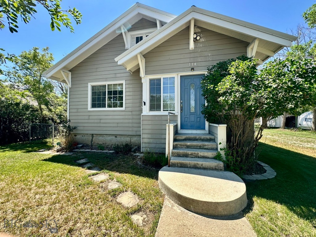114 F Avenue NW, Harlowton