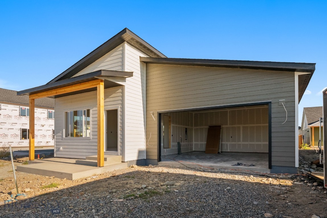 821 Spaniel Lane, Belgrade, Montana