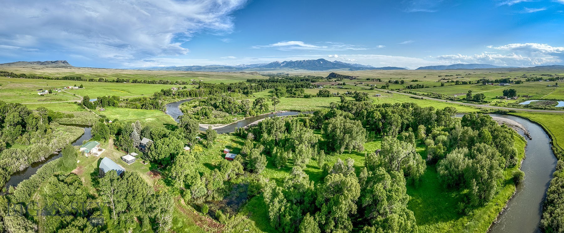 79 Shields River Road E, Livingston