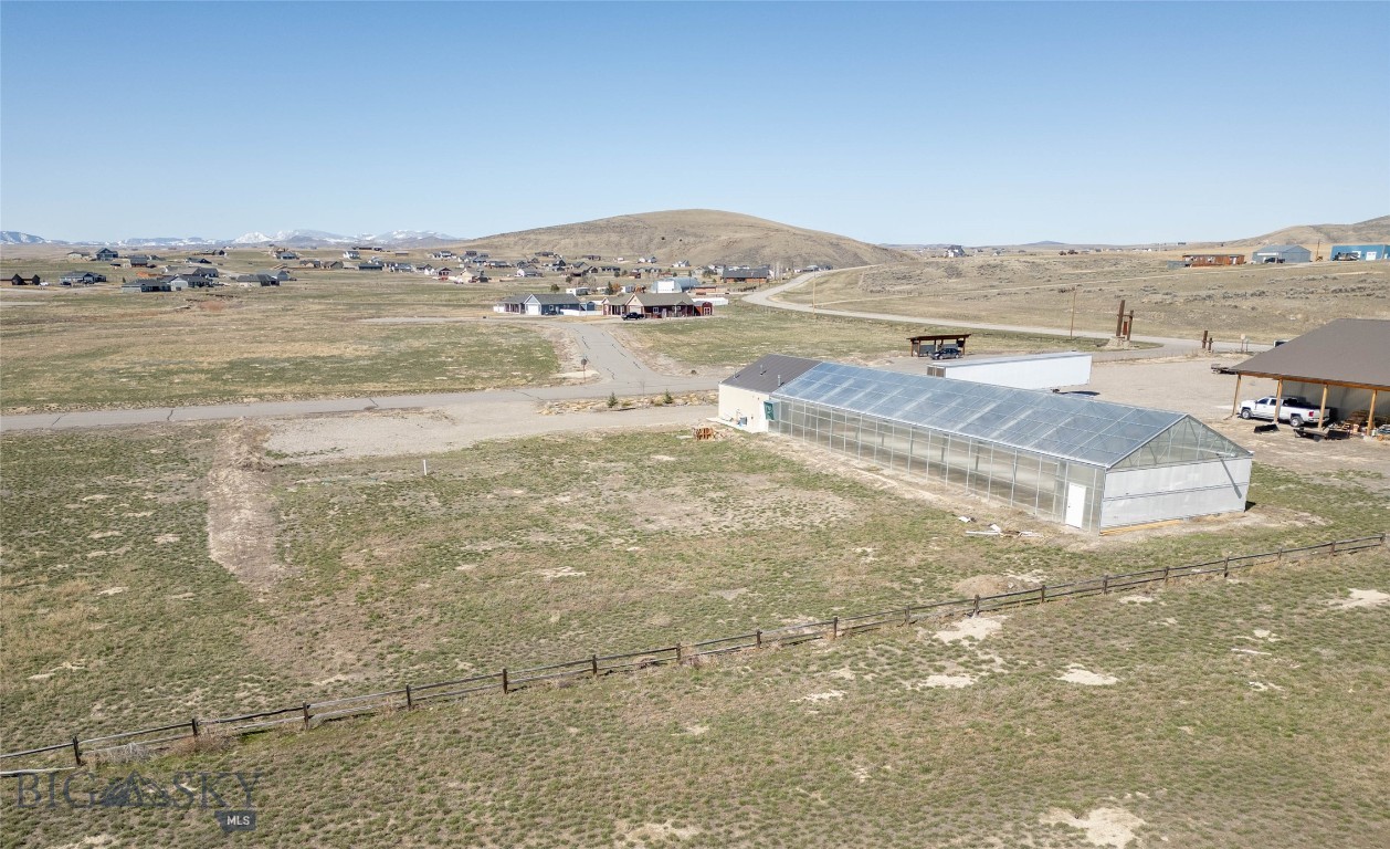 7 Rolling Prairie, Three Forks