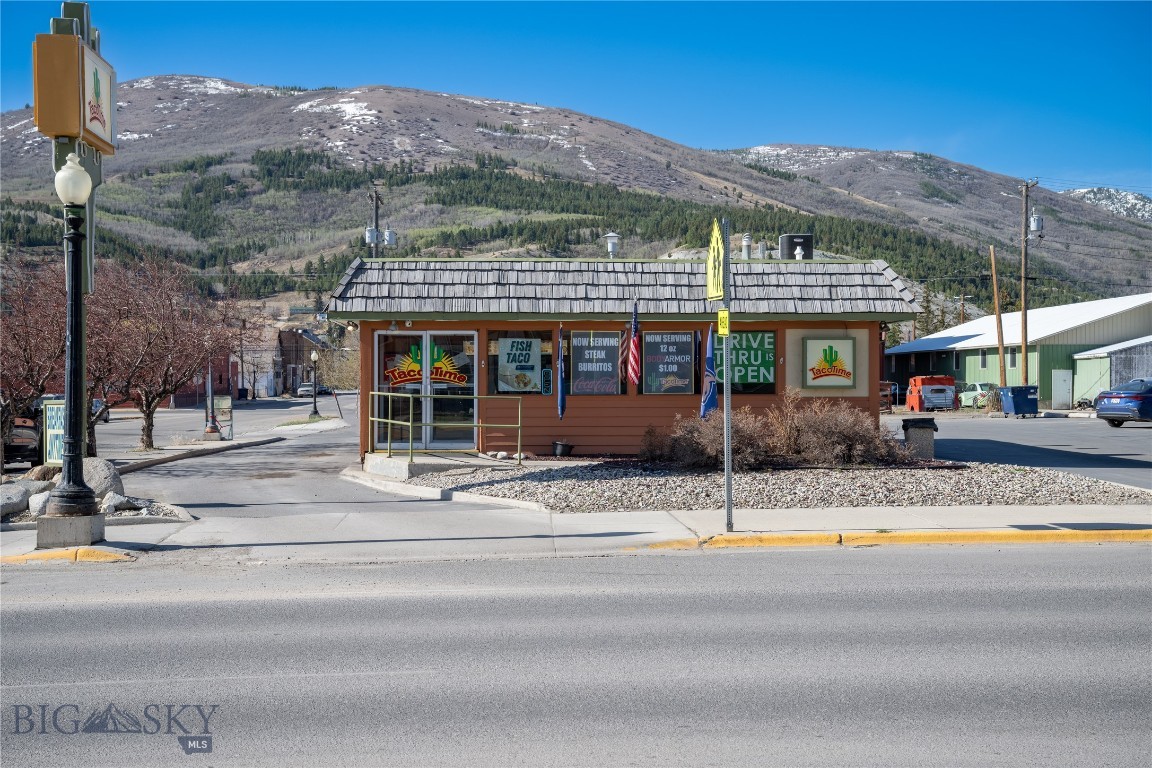 421 E Commercial, Anaconda, Montana