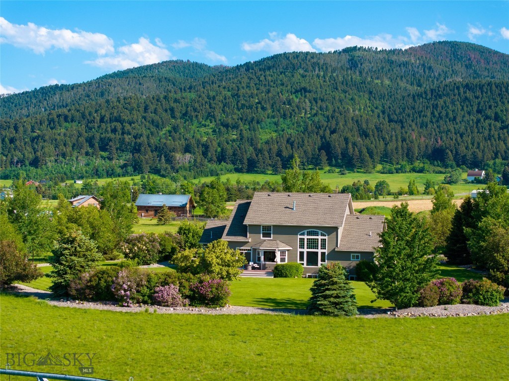 135 Hyalite View, Bozeman