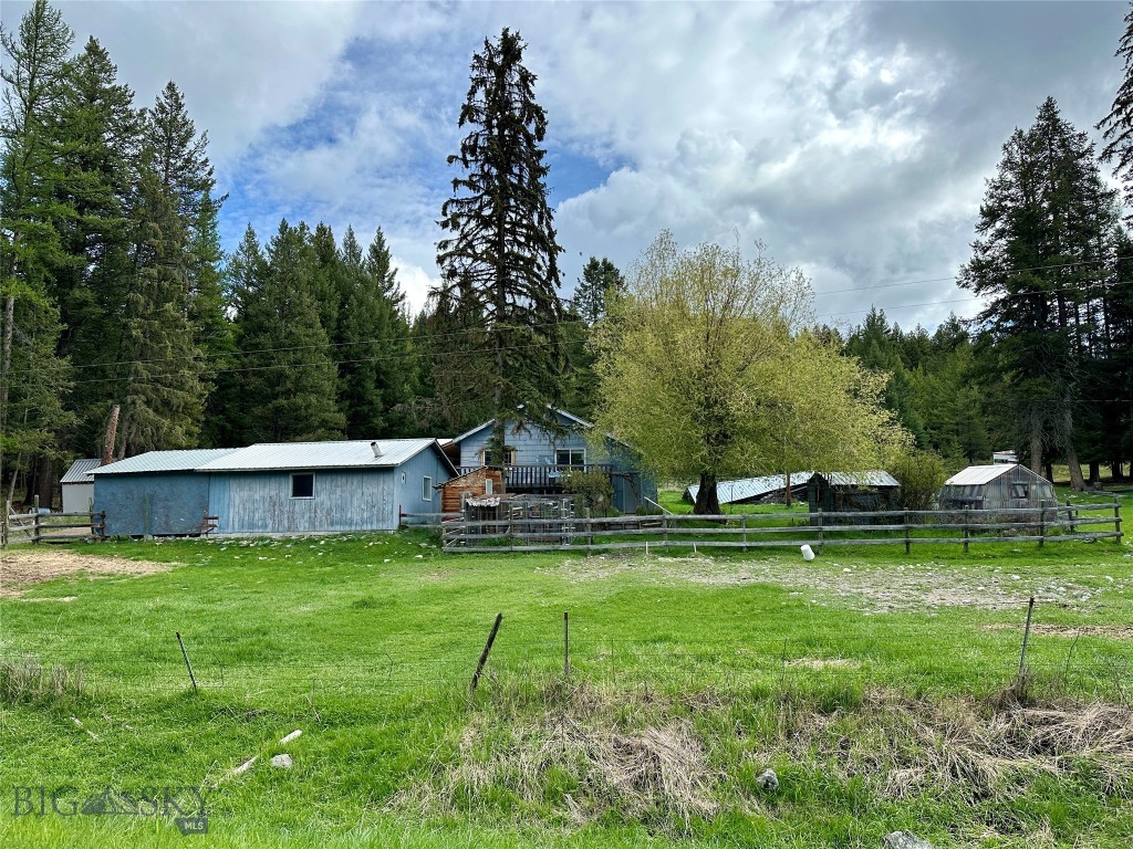 11687 Pinkham Creek, Rexford