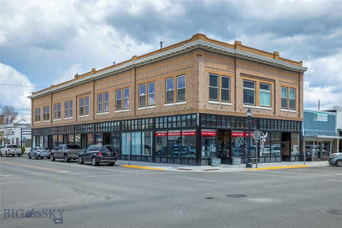 201 S Main Street, Livingston