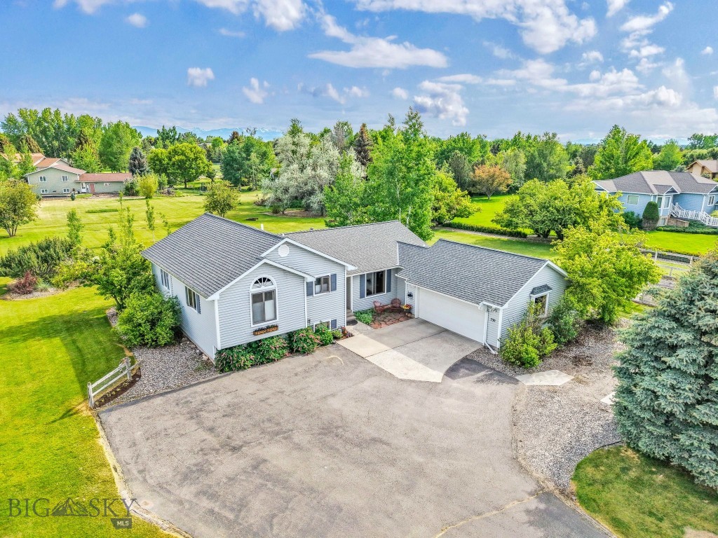 730 Painted Canyon Drive, Bozeman