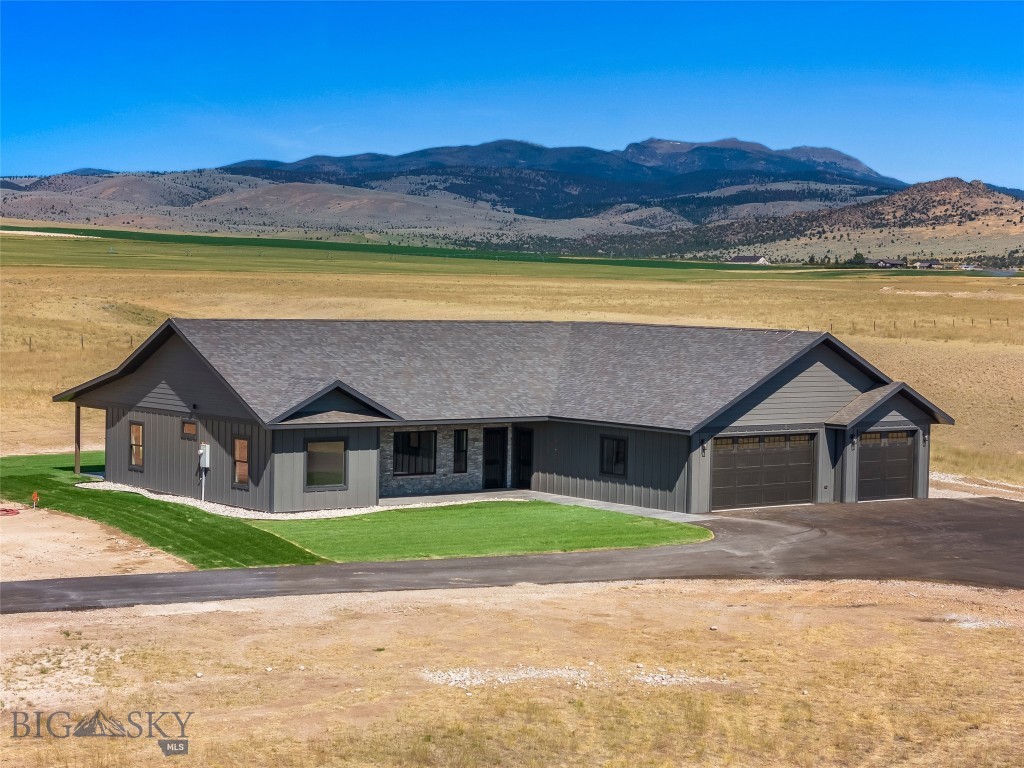21 Sharon Rose Rd, Ennis