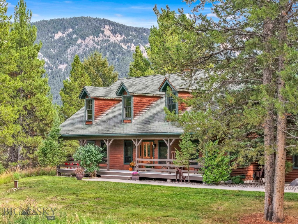 330 Stellar Jay Way, Gallatin Gateway