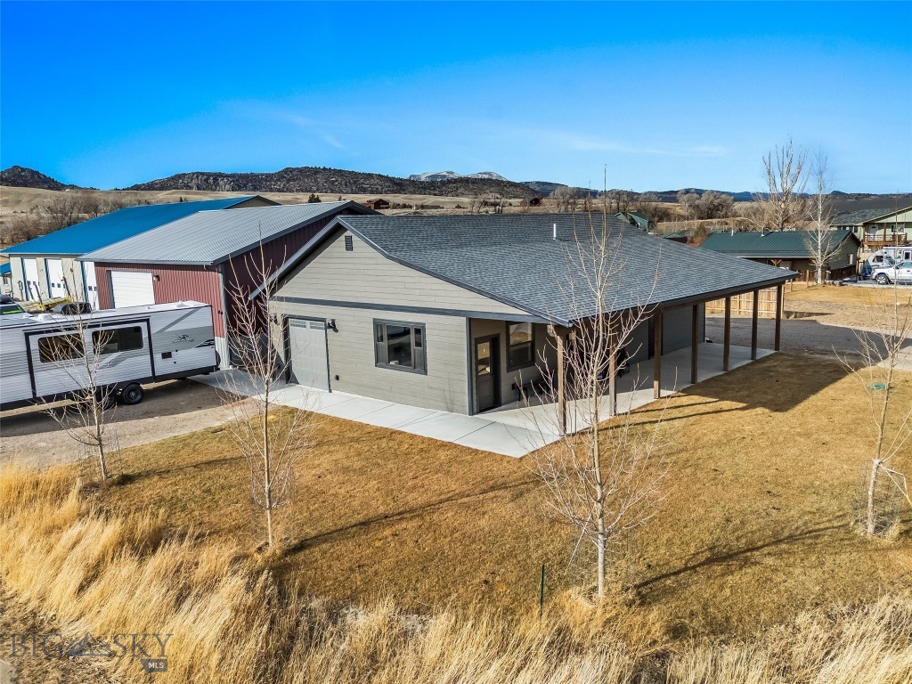 726 & 728 Madison Avenue, Ennis