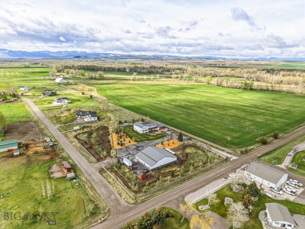 646 Hulbert Road W, Bozeman, Montana