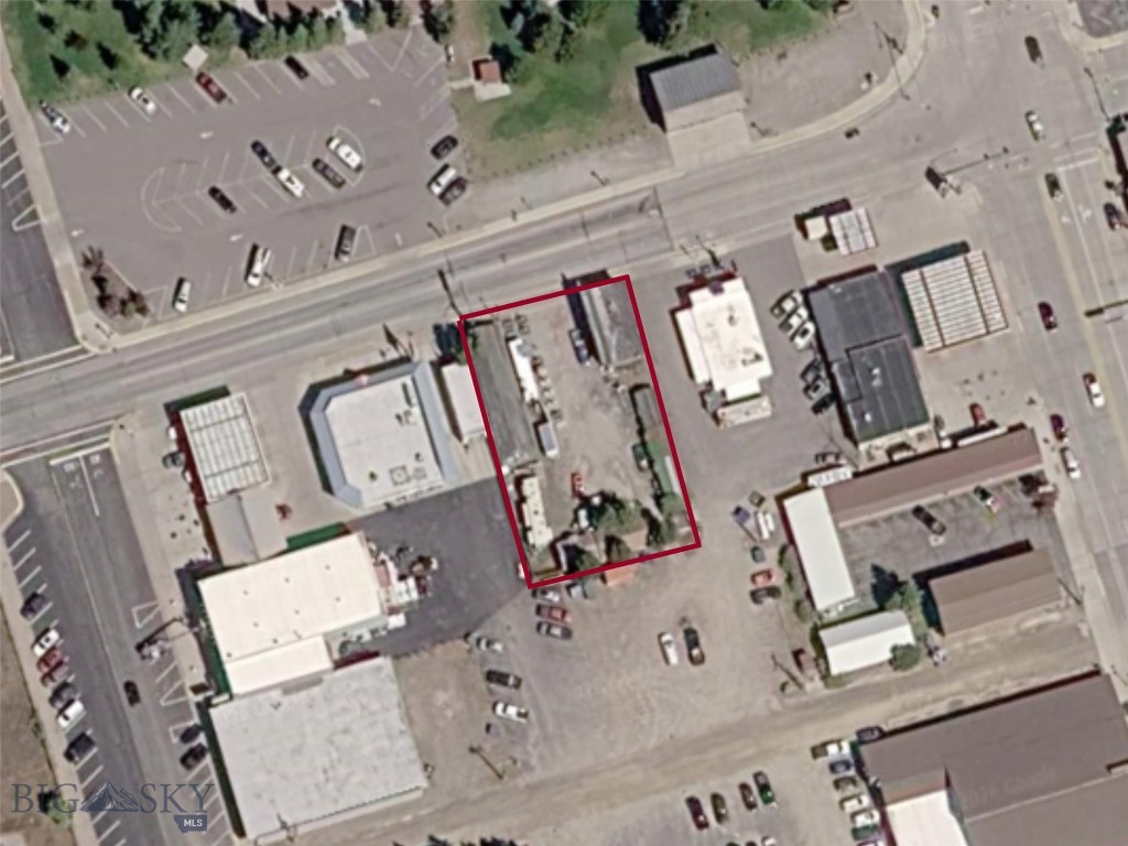 128 Firehole Avenue, West Yellowstone