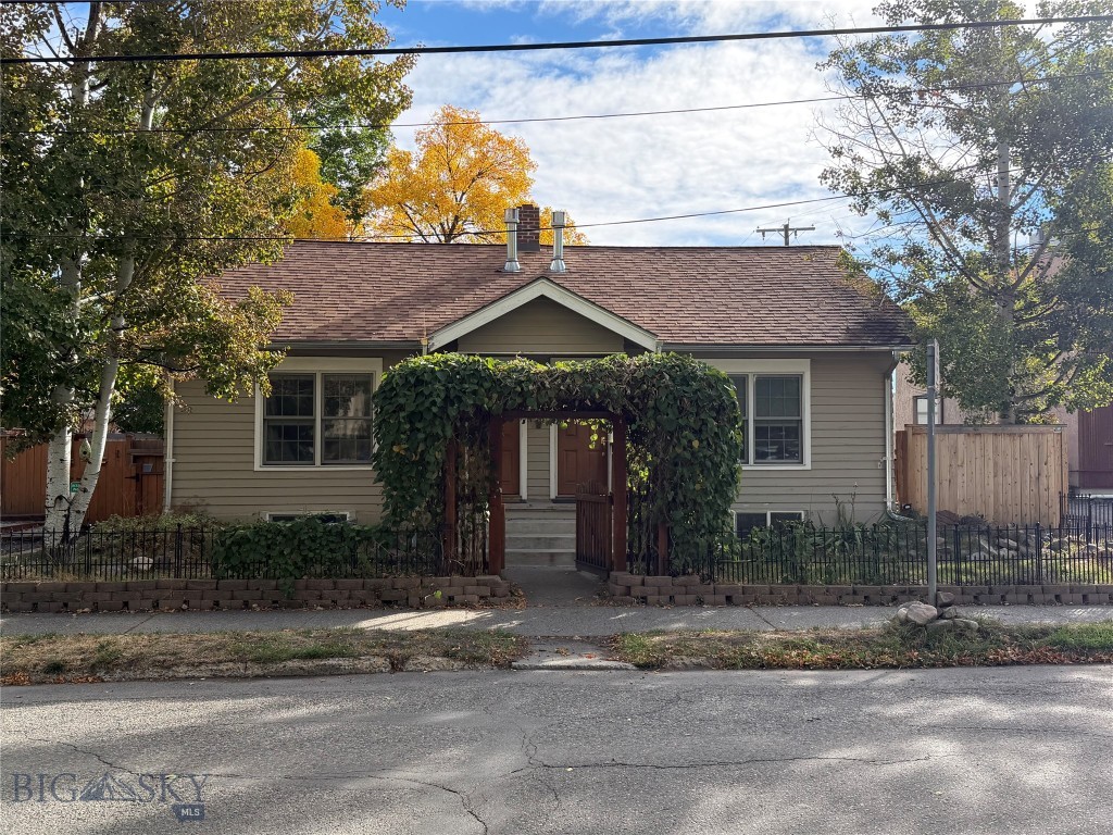 114 N Grand, Bozeman