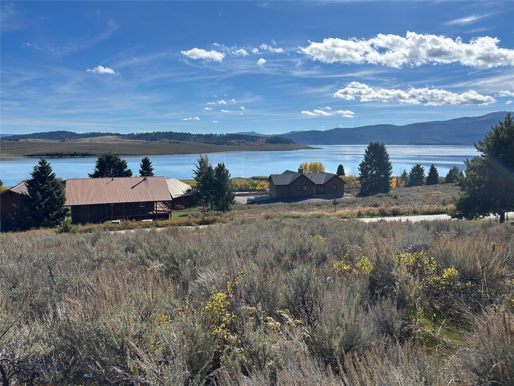 NNN Beach Drive, West Yellowstone