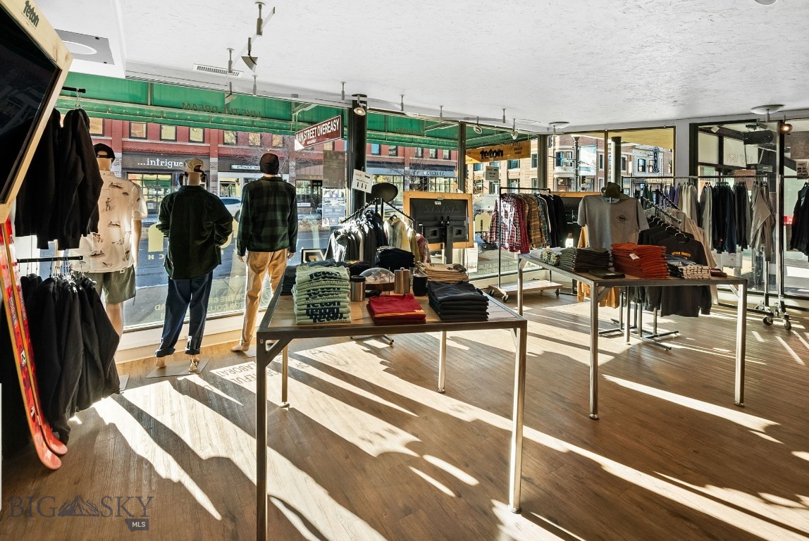 9 E Main Street 101, Bozeman