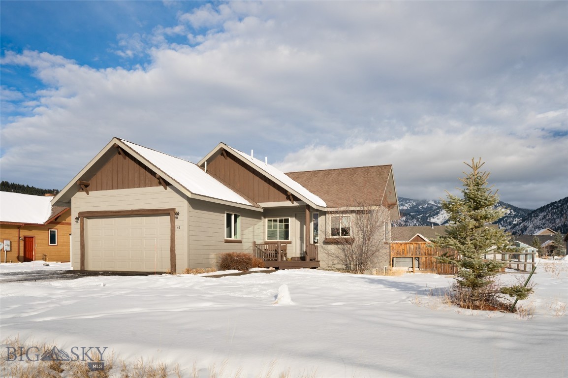 59 E. Beartooth Road, Gallatin Gateway