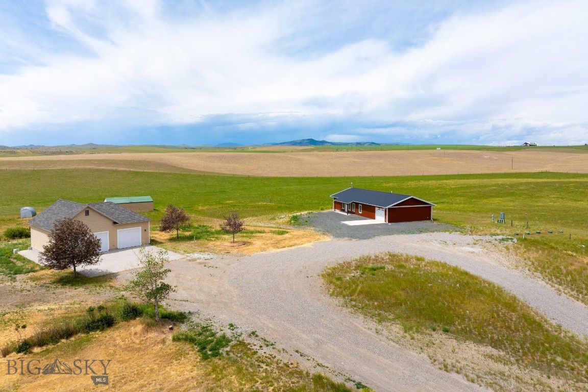 375 Price Road, Three Forks