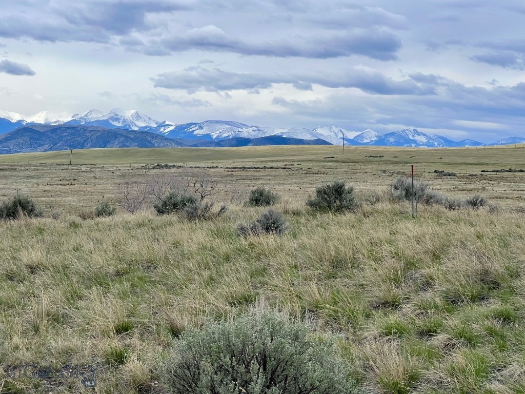 2 Daniel, Three Forks, Montana