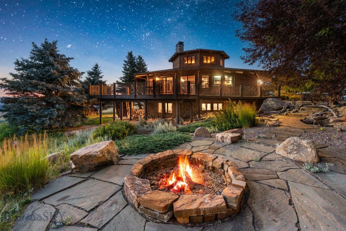 14585 Eagle Eye Way, Gallatin Gateway