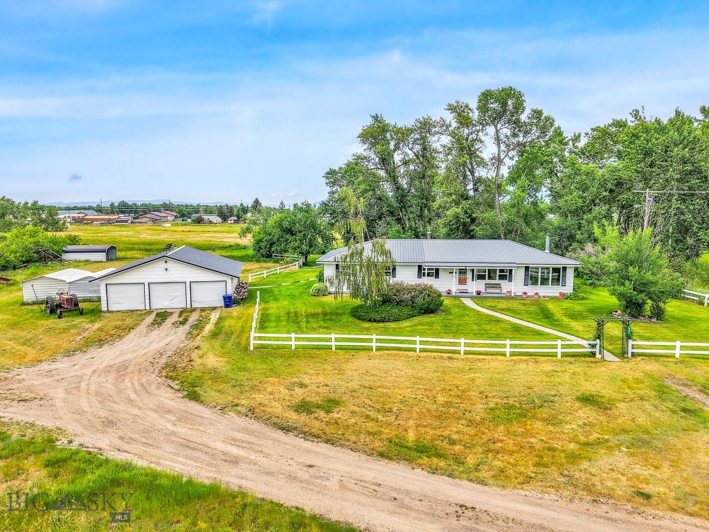 327 Dovetail Lane, Bozeman