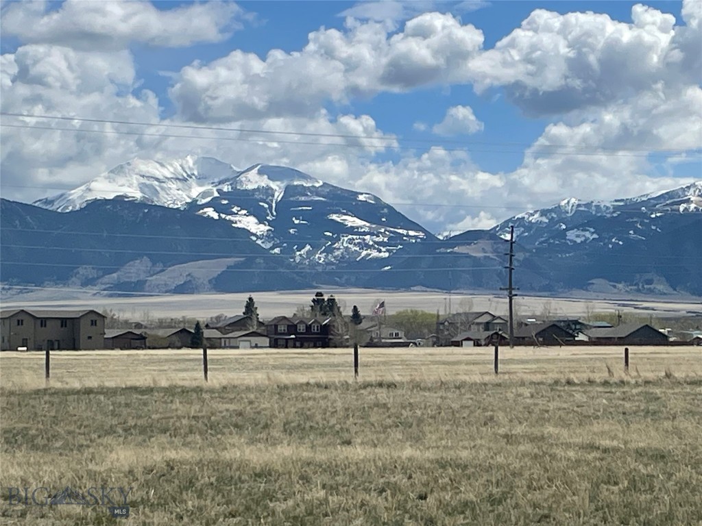 Lot 101 Madison Dr., Ennis