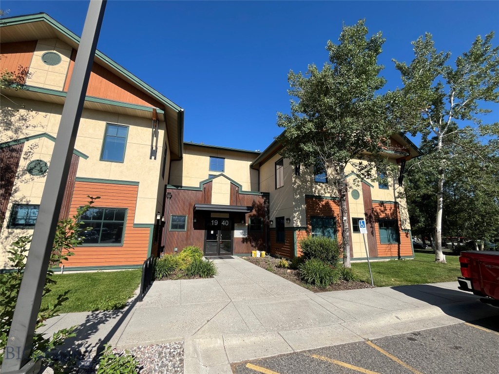 1940 W Dickerson Street 205, Bozeman