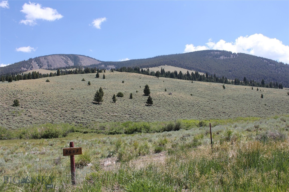 2647 Middle Fork Little Sheep Creek, Lima
