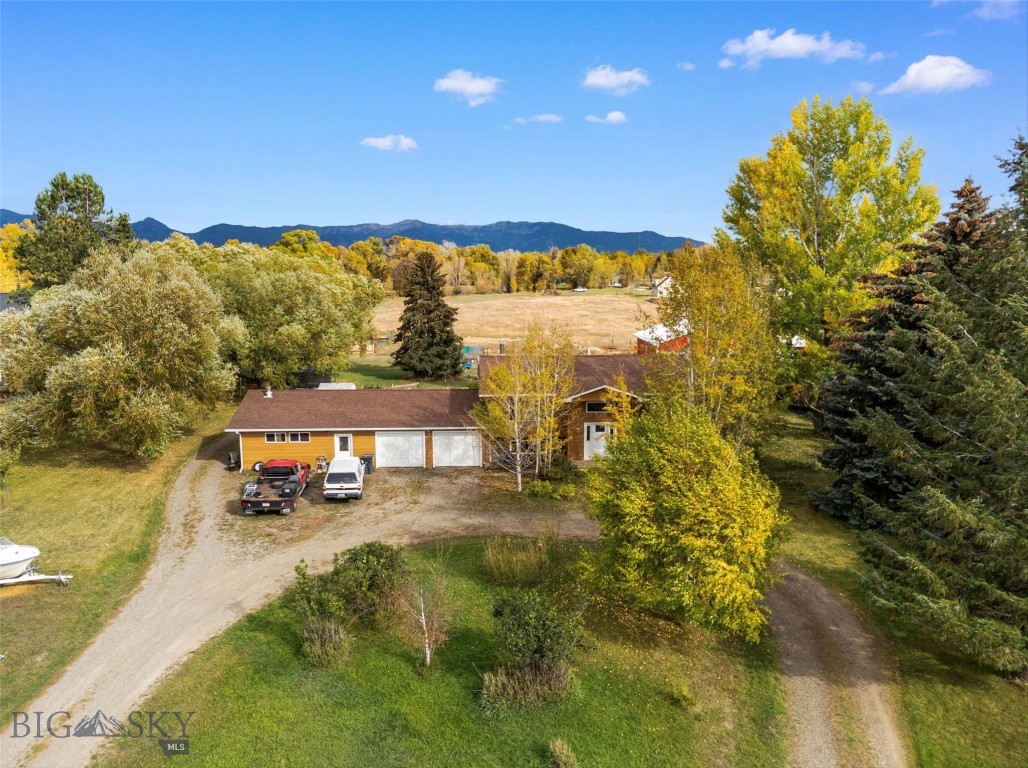 1575 Stagecoach Trail, Manhattan