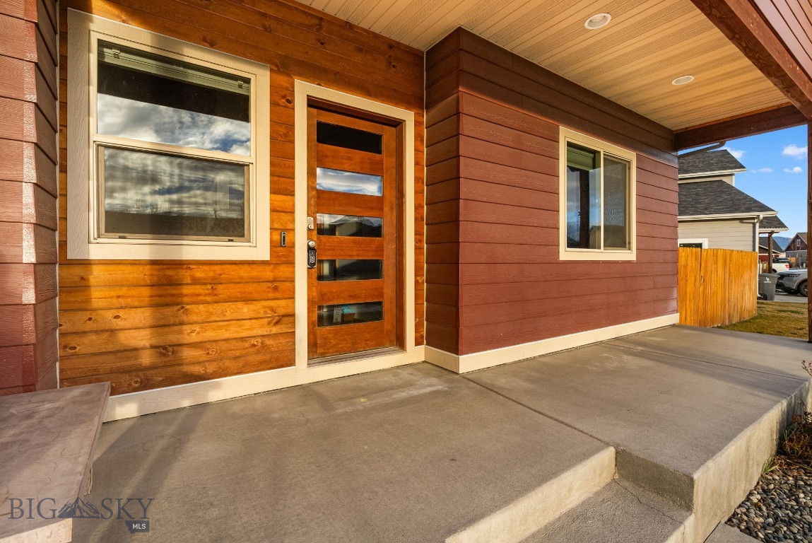 921 New Mexico Drive, Belgrade