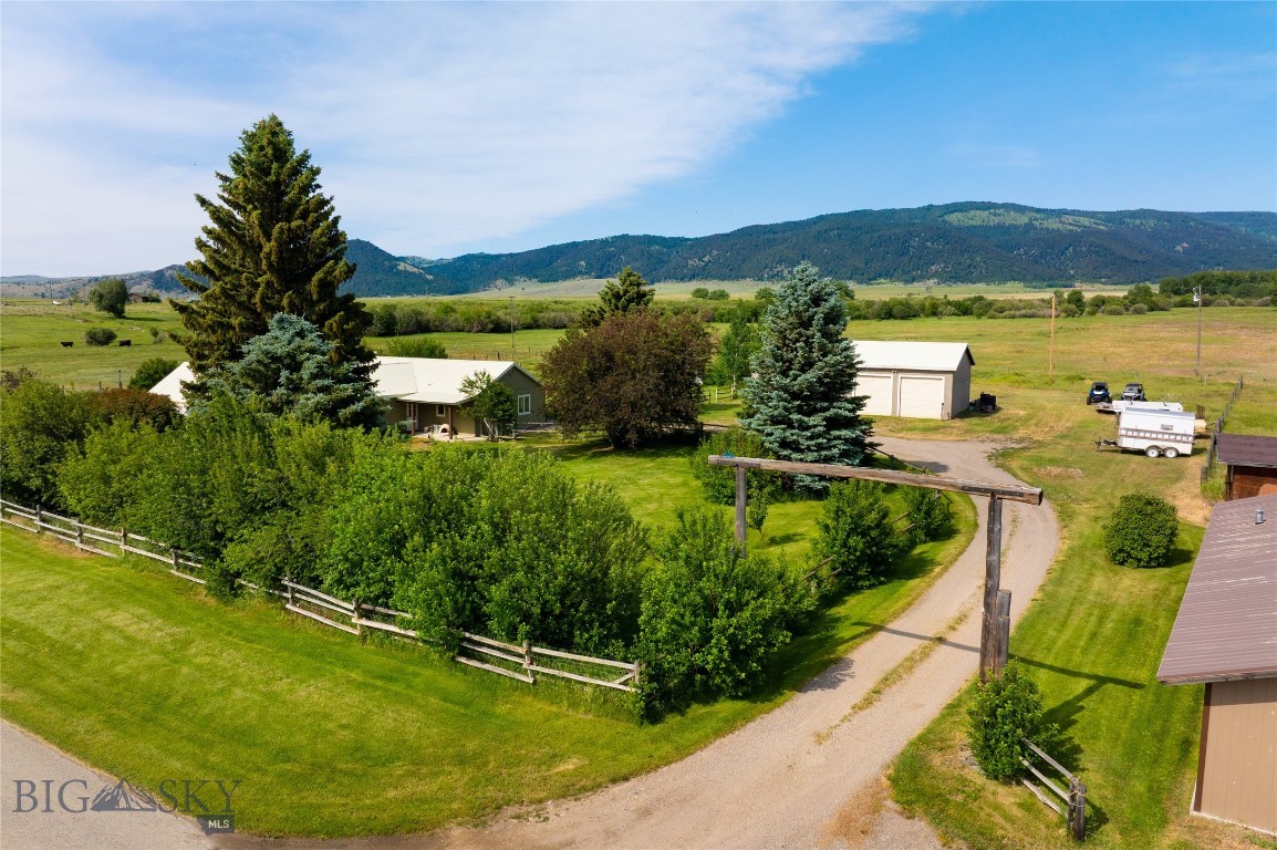 165 N Meadow Creek Road, McAllister