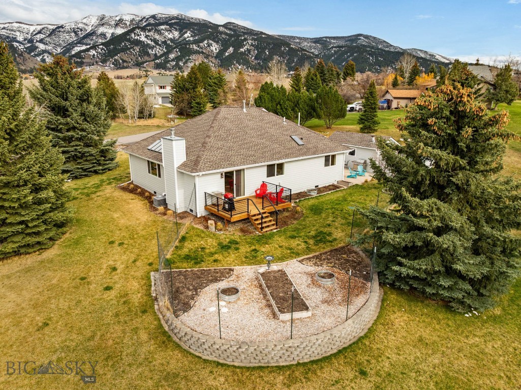 3227 Shooting Star Lane, Bozeman, Montana