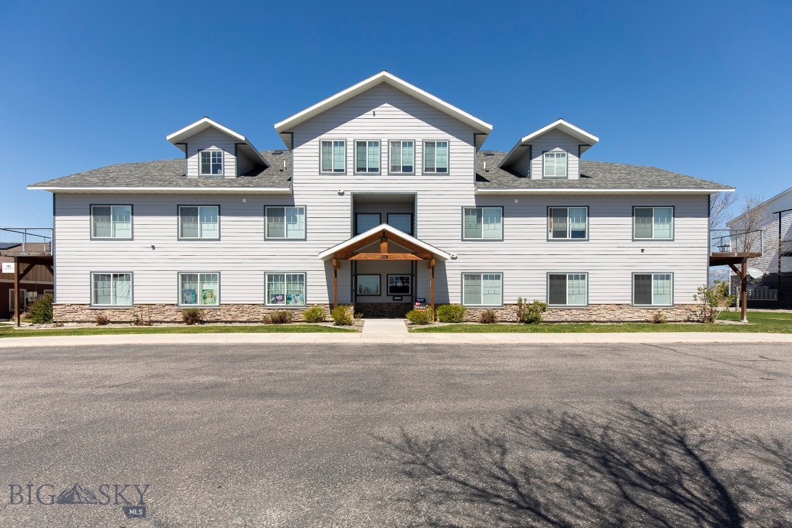129 Village Drive 302, Belgrade