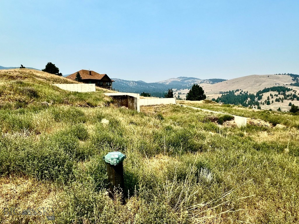 3 Sunset View Drive, Clancy