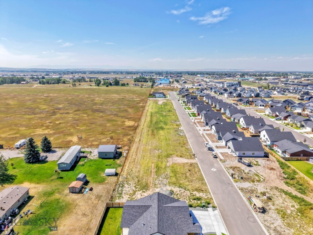 720 Spaniel Lane, Belgrade, Montana