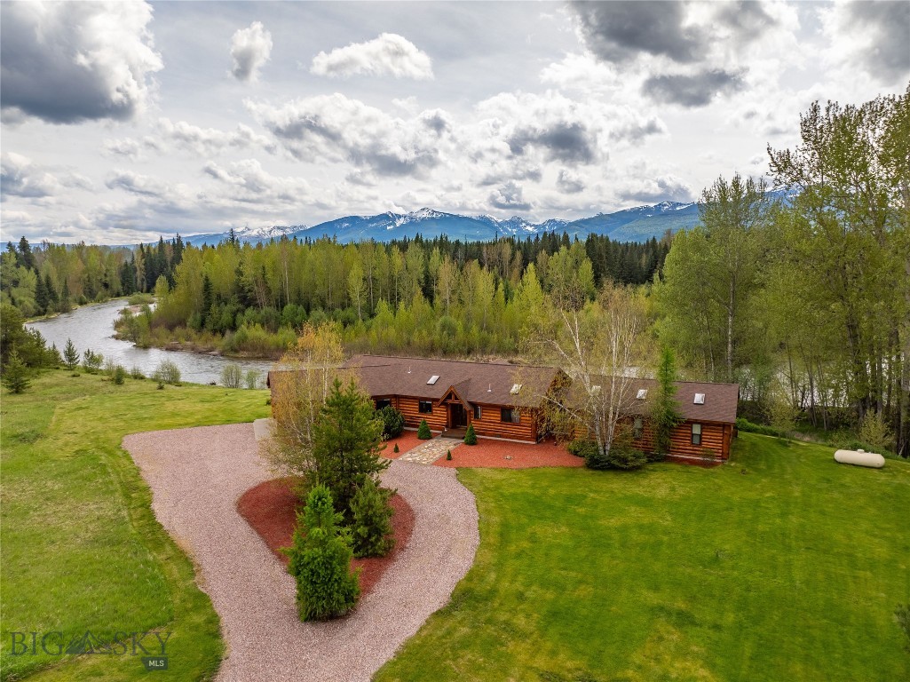 7287 Highway 83, Condon