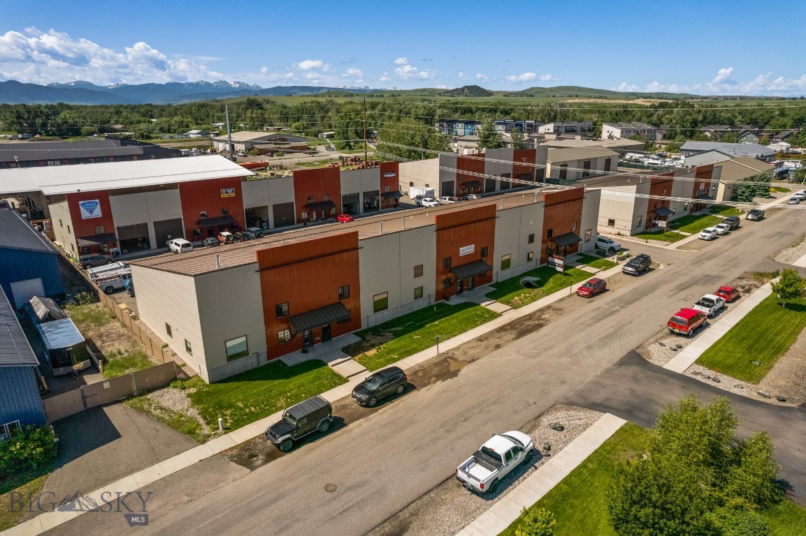 212 Shepherd Trail E, Bozeman