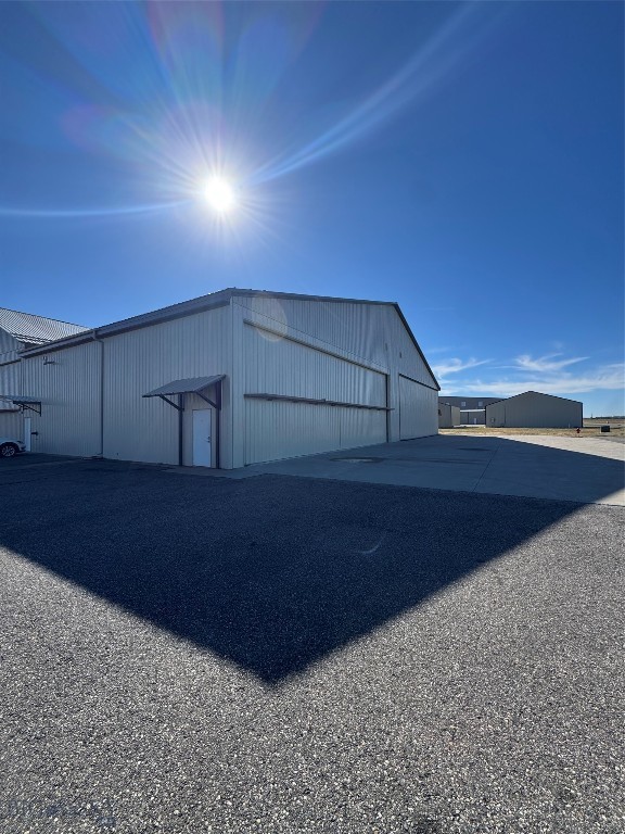 EU 2 Gallatin Field Airport, Belgrade, Montana