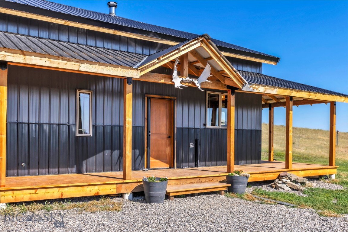 68 W Grannis Road, Livingston, Montana
