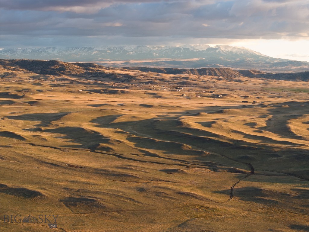 82 Meredith Ranch Road, Livingston, Montana