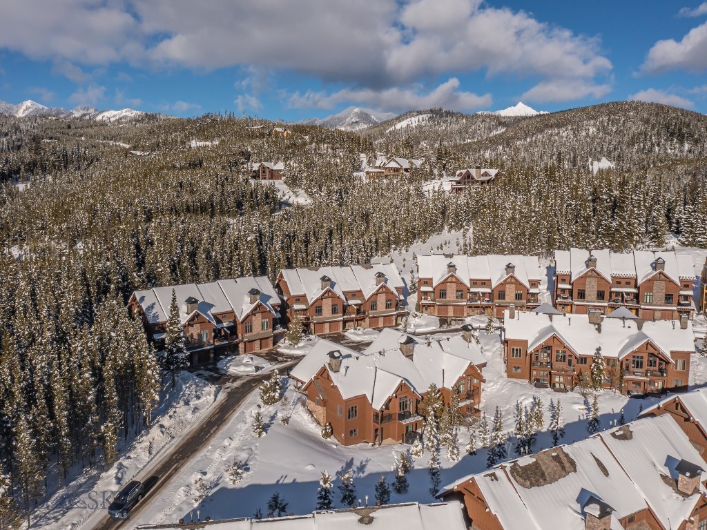 18 Heavy Runner Road D, Big Sky