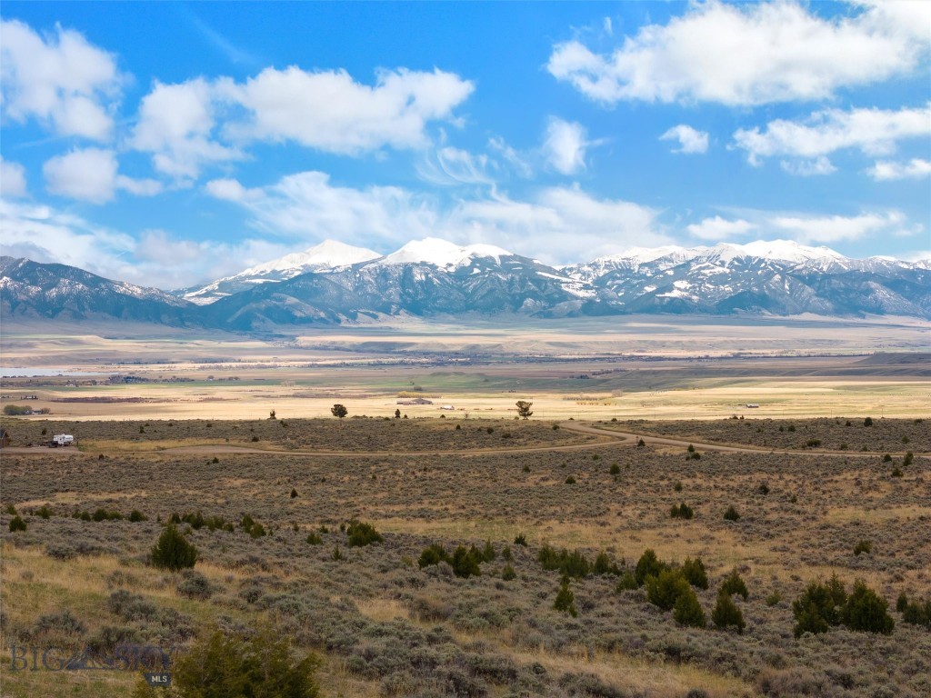Lot 16 Stone Ridge Views, McAllister