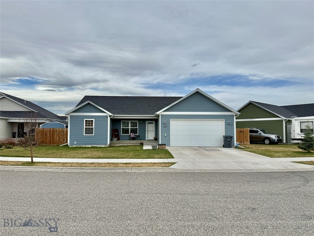 2304 Sturnella Lane, Belgrade