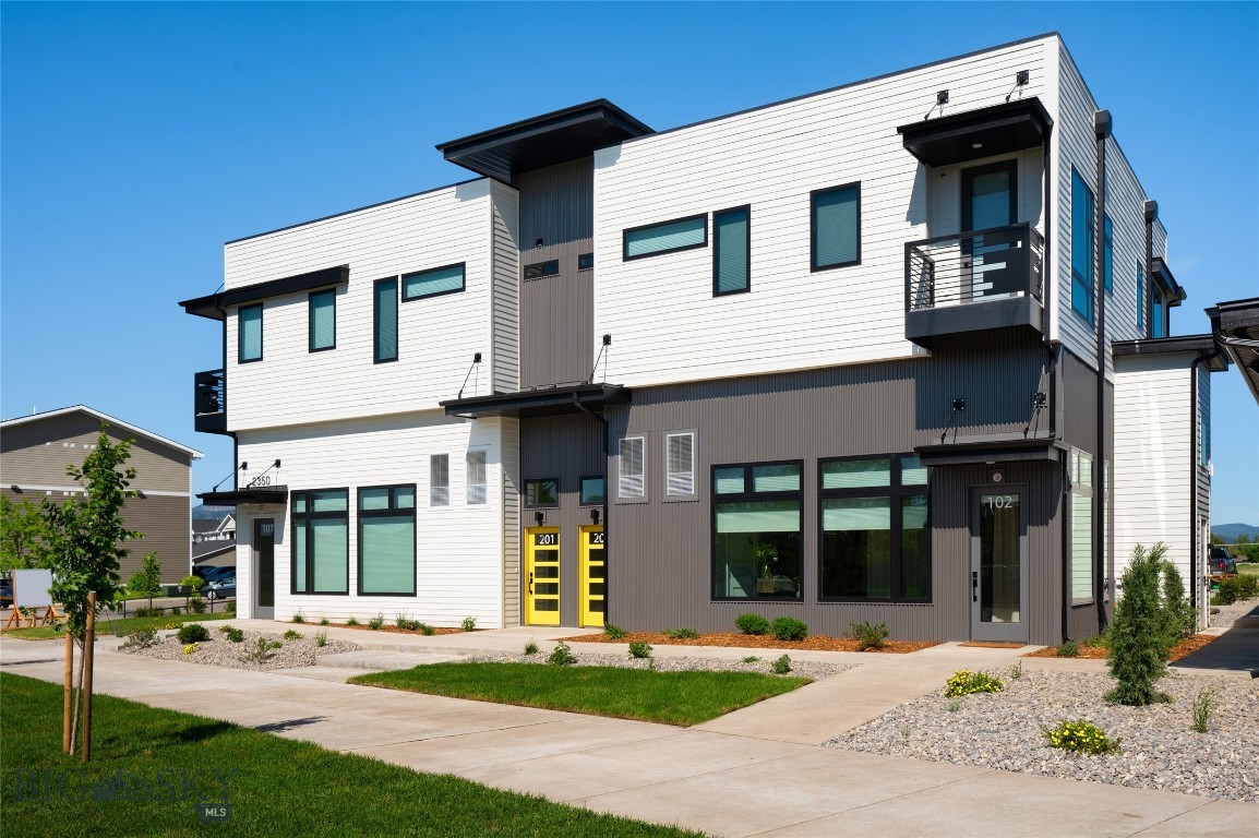 2350 Vaquero Parkway 102, Bozeman