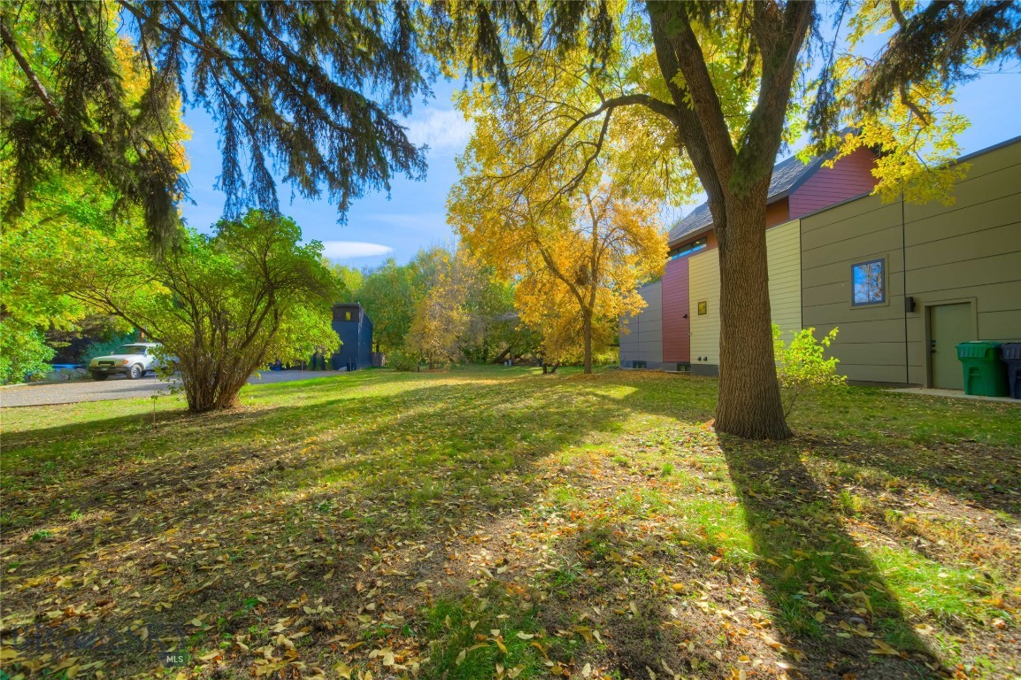 220 N Broadway Avenue, Bozeman