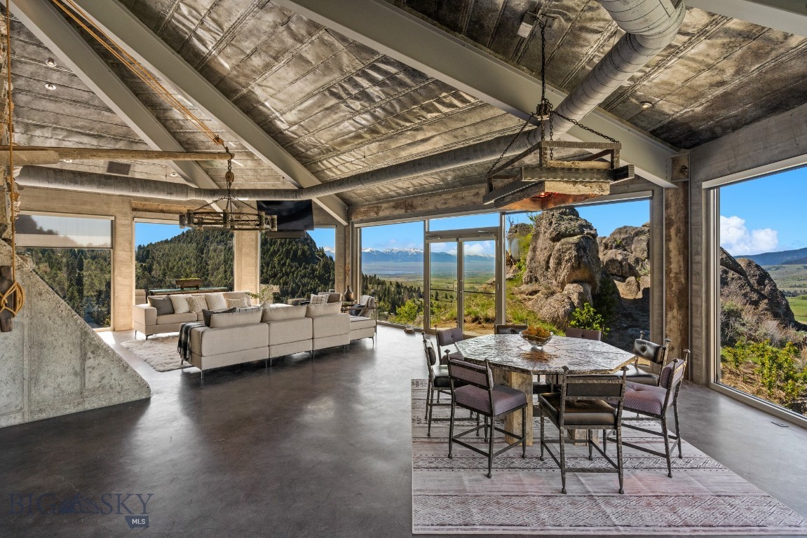 405 Swayback Road, McAllister