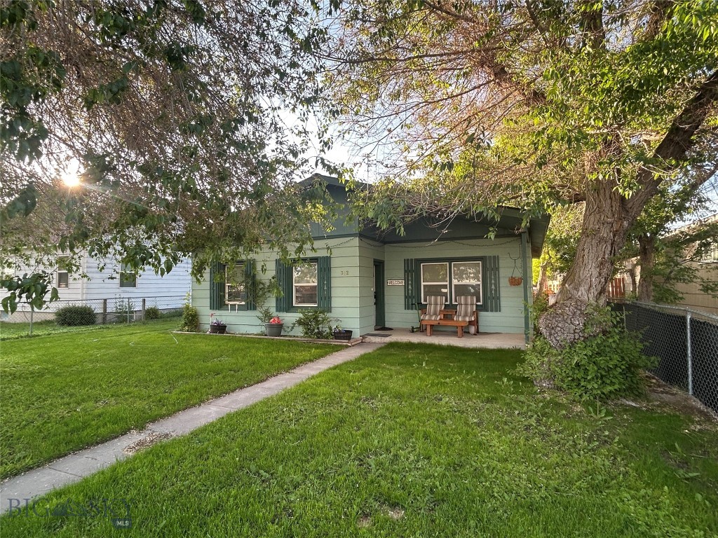 312 S California, Dillon
