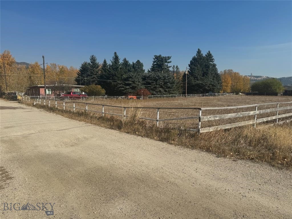 49 Gagnon Drive, Anaconda
