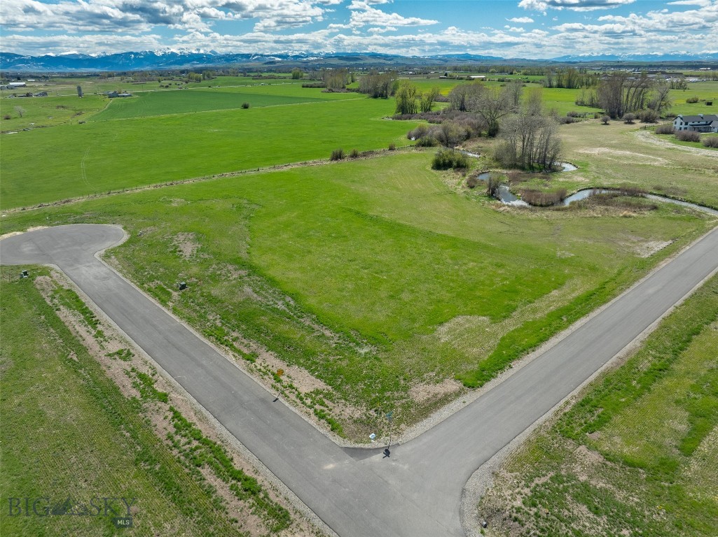 16 Tailwater Drive, Bozeman