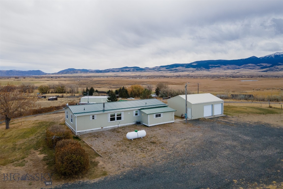 1043 Mt Highway 55, Whitehall
