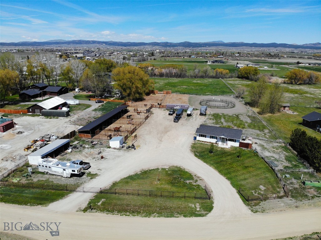 1280 Ryanns Lane, Helena