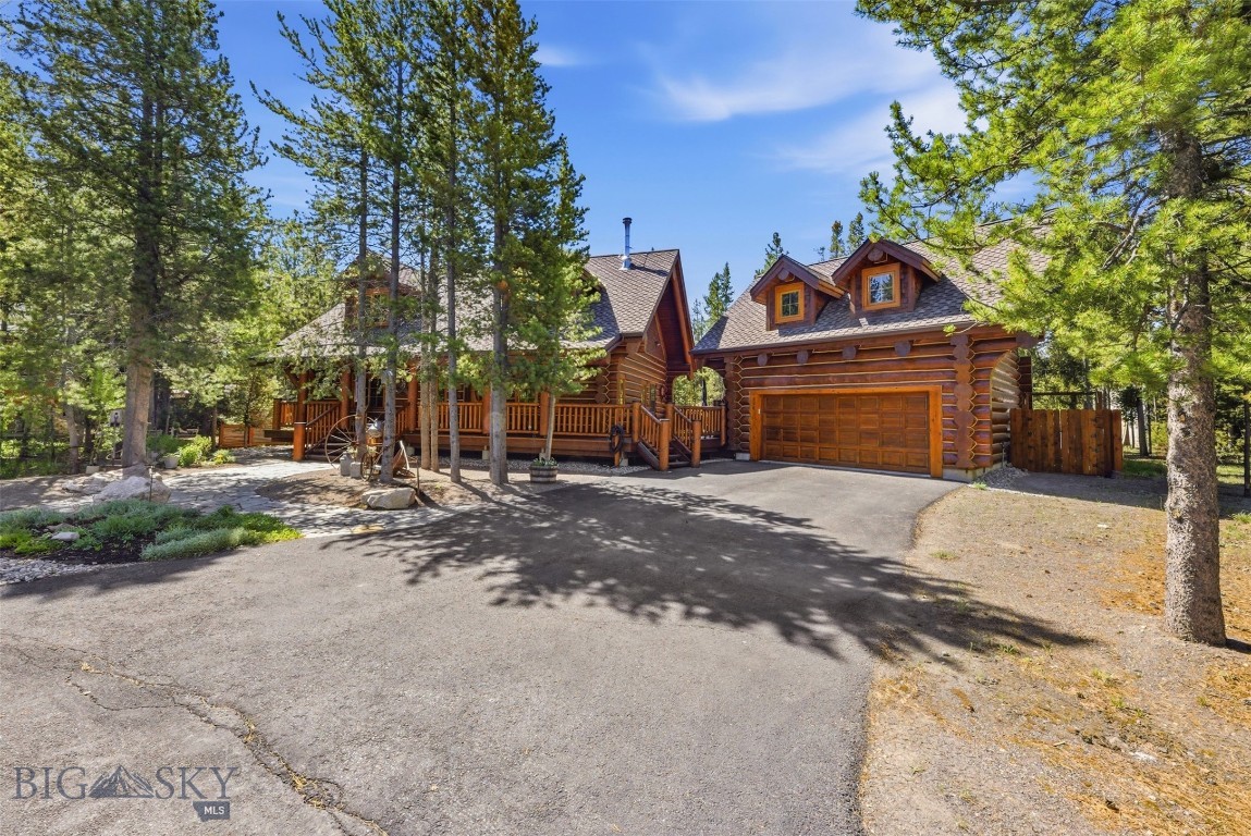 524 Gneiss Court, West Yellowstone